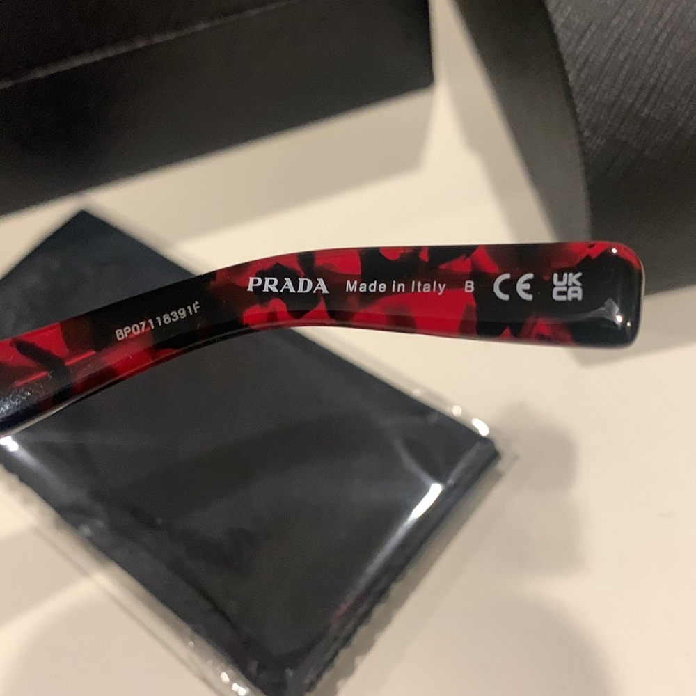NEW PRADA PR 22YS 1AB5S0 BLACK DARK GREY AUTHENTIC SUNGLASSES 58-15 “Wide Frame” - Picture 4 of 10